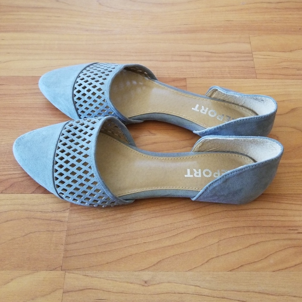 Flats - Picture 2 of 3